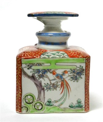 Lot 73 - A 19th century Japanese porcelain scent bottle and stopper