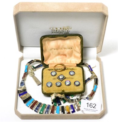 Lot 162 - A hardstone set necklace, bracelet and pair of earrings, a Victorian 15ct gold gem set ring and...