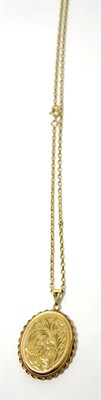 Lot 278 - A 9ct gold locket on chain