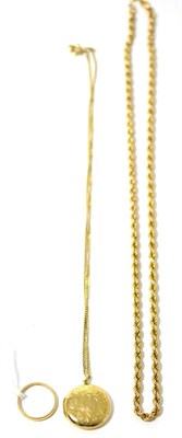 Lot 286 - An 18ct gold band ring, finger size U, a 9ct gold rope necklace and a locket on chain