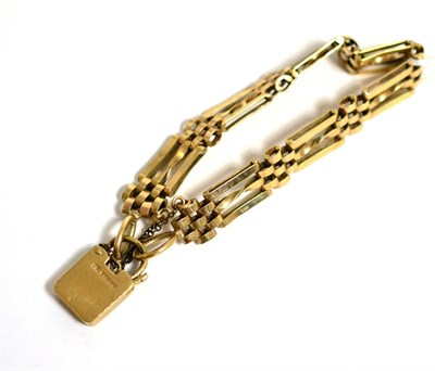 Lot 5 - A 9ct gold bracelet