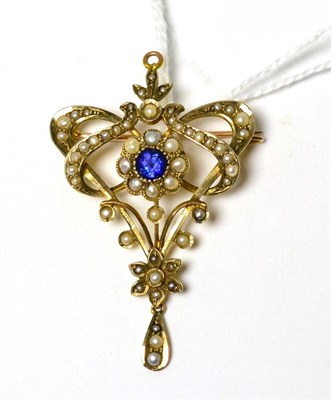 Lot 80 - An Art Nouveau blue spinel and seed pearl pendant/brooch