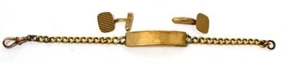 Lot 283 - A curb link bracelet with curb links stamped 9, and a pair of 9ct gold cufflinks (a.f.)