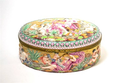 Lot 335 - Capodimonte porcelain oval lidded box