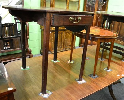 Lot 1220 - An Edwardian mahogany tray top table and a 19th century mahogany Pembroke table (2)