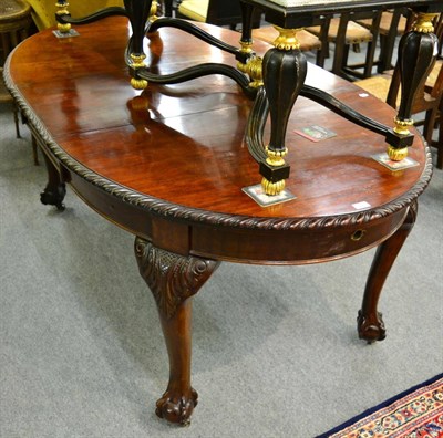 Lot 1251 - Mahogany dining table with centre leaf