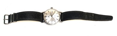 Lot 64 - A stainless steel automatic calendar centre seconds wristwatch, signed Tissot, Seastar
