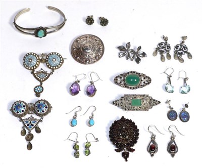 Lot 78 - Two Norwegian enamelled solje brooches, a pair of solje earrings, five brooches, a turquoise...