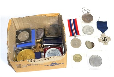 Lot 93 - Various military and commemorative medals together with commemorative crowns and a few foreign...