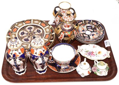 Lot 176 - A tray of Royal Crown Derby Imari wares etc