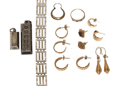 Lot 396 - A pair of 9 carat gold earrings, a silver bar pendant and a gate bracelet etc