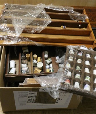 Lot 477 - A quantity of ceramic and wood thimbles