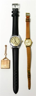 Lot 76 - A 9ct gold locket and two watches