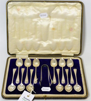 Lot 195 - A cased Edwardian set of silver teaspoons with tongs, Sheffield 1904