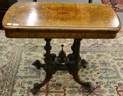 Lot 1334 - A burr walnut foldover card table