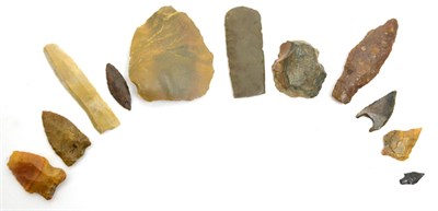 Lot 42 - A collection of ancient Egyptian pre dynastic lithics, Faiyum, Egypt, circa 3000-4000 BC, to...