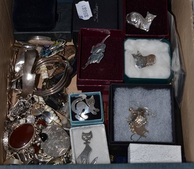 Lot 405 - A collection of silver jewellery, including two silver and enamel rings by Sheila Fleet, boxed,...