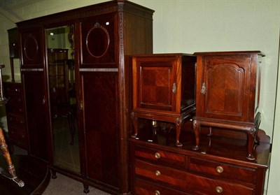 Lot 538 - Group of bedroom furniture comprising two single bedsteads with a matching mirror fronted...