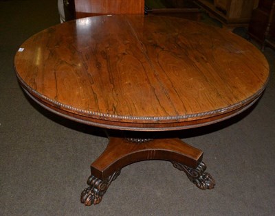 Lot 662 - A rosewood breakfast table