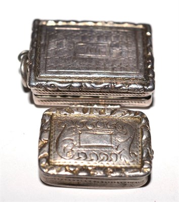 Lot 89 - A George III silver vinaigrette (a.f.) together with a Victorian silver vinaigrette (2)