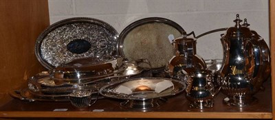 Lot 187 - A shelf of silver plated items consisting of four trays, pedestal dish, oval d'oeuvre dish,...