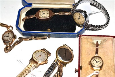 Lot 287 - Six assorted watches