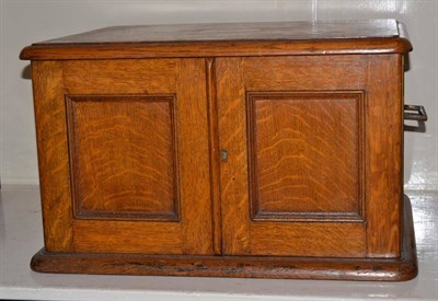 Lot 359 - A Victorian oak canteen with fitted drawers (empty)