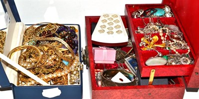 Lot 370 - A group of silver and costume jewellery and two jewellery boxes