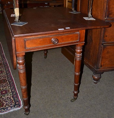 Lot 1278 - A Victorian mahogany Pembroke table