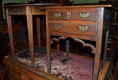 Lot 1355 - An oak lowboy together with an oak drop leaf occasional table