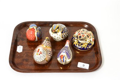 Lot 9 - A group of five Royal Crown Derby paperweights, farmyard hen, robin, red legged partridge, wren and