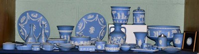 Lot 162 - A collection of Wedgwood blue jasper ware