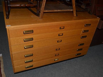 Lot 456 - An oak plan chest