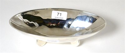 Lot 71 - A modern oval silver dish, marked JD & S, in the Art Deco style