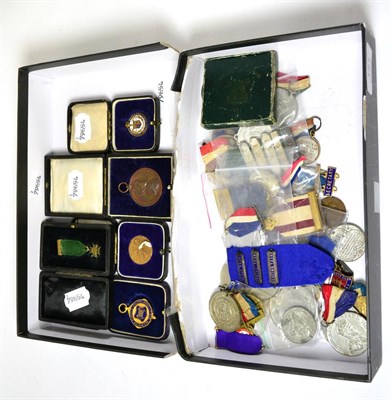 Lot 151 - A collection of medals and medallions