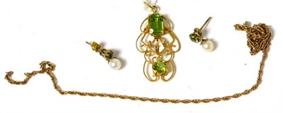 Lot 182 - A peridot pendant, chain and a pair of earrings