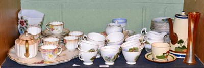 Lot 320 - Quantity of ceramics including Torquay ware, tea wares, a vase, etc