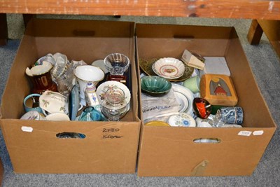 Lot 1025 - A quantity of decorative china and glass (in two boxes)