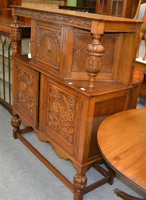 Lot 1275 - A court cupboard