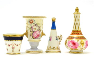 Lot 129 - An English porcelain extinguisher, a miniature urn, a Derby vase and cover and a Coalport bucket