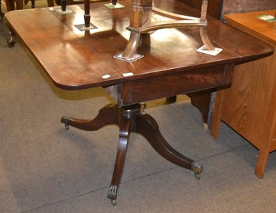 Lot 1310 - Mahogany Pembroke table