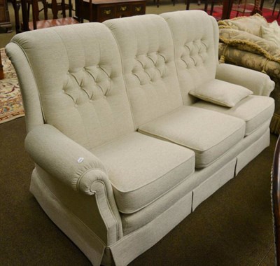 Lot 1364 - Three seater cottage style sofa