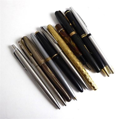 Lot 271 - A small group of pens including Waterman's and Parker some with nibs stamped 14K