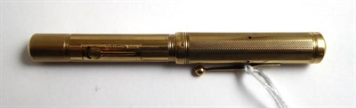 Lot 294 - A 9ct gold fountain pen