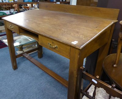 Lot 1155 - Oak clerk's desk