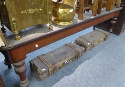 Lot 1187 - A Victorian mahogany table