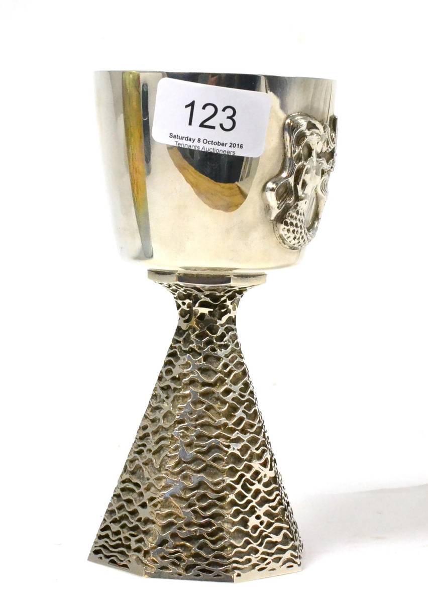 Lot 123 - An Aurum silver goblet commemorating the Dean & Chapter of Ely
