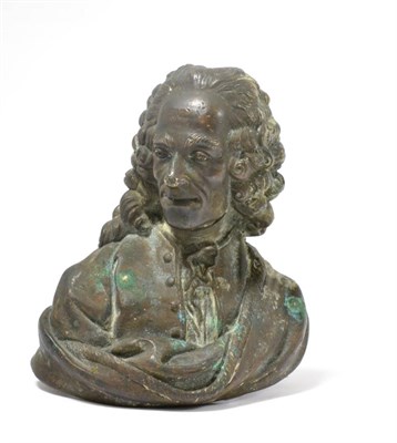Lot 126 - E Jacquemin (French) a bronze bust of a 17th/18th century man in a wig, signature and foundry...