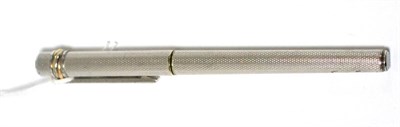 Lot 383 - A Must de Cartier fountain pen, 18ct gold nib