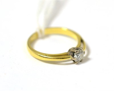 Lot 422 - A diamond solitaire ring, 0.34 carat approximately
